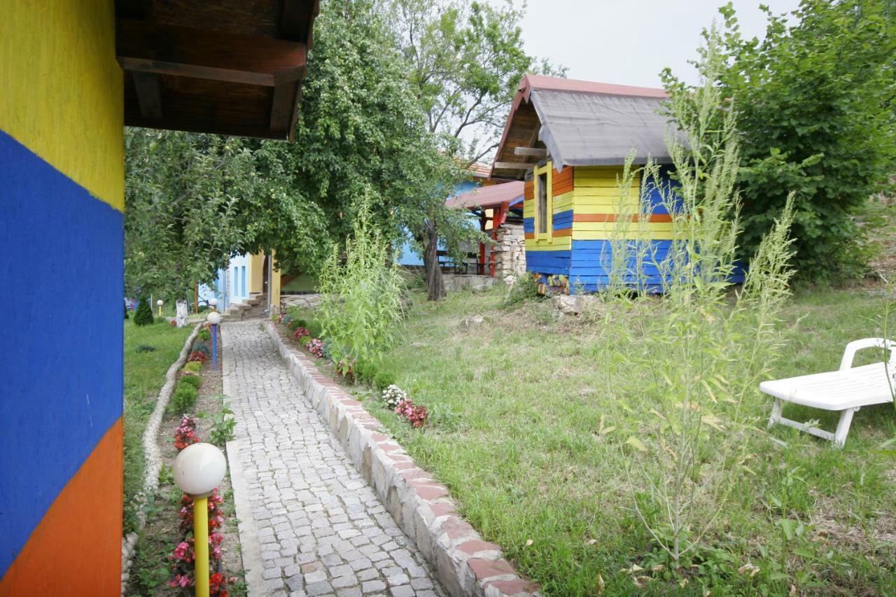 Chuchi Guest House 1 Zlatna Panega Eksteriør bilde
